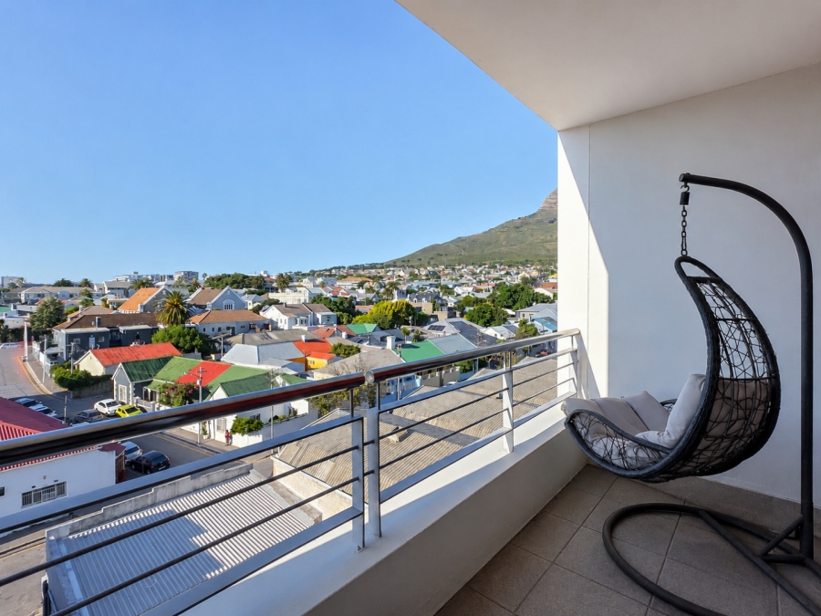 2 Bedroom Property for Sale in Woodstock Western Cape